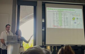 Ruben Valbuena and Sara Uzquiano presenting their work on Restoration Indicators at the MoniFun workshop in Madrid.